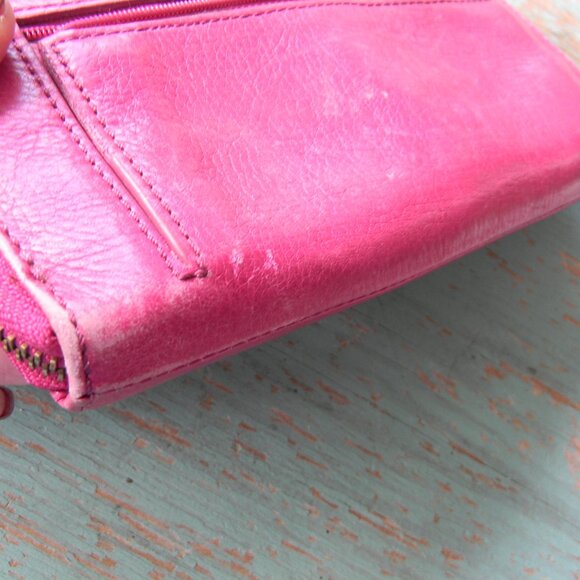 FOSSIL LARGE ZIP AROUND PINK LEATHER WALLET - Picture 6 of 7